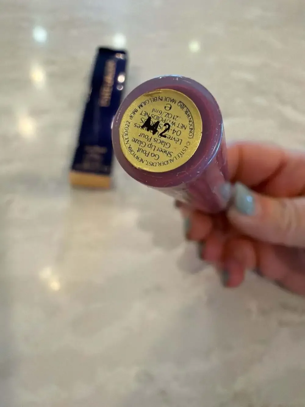 Estée Lauder Go Pout Sheer Lip‎ Glaze 04 Luscious 0.21 oz / 6 ml
